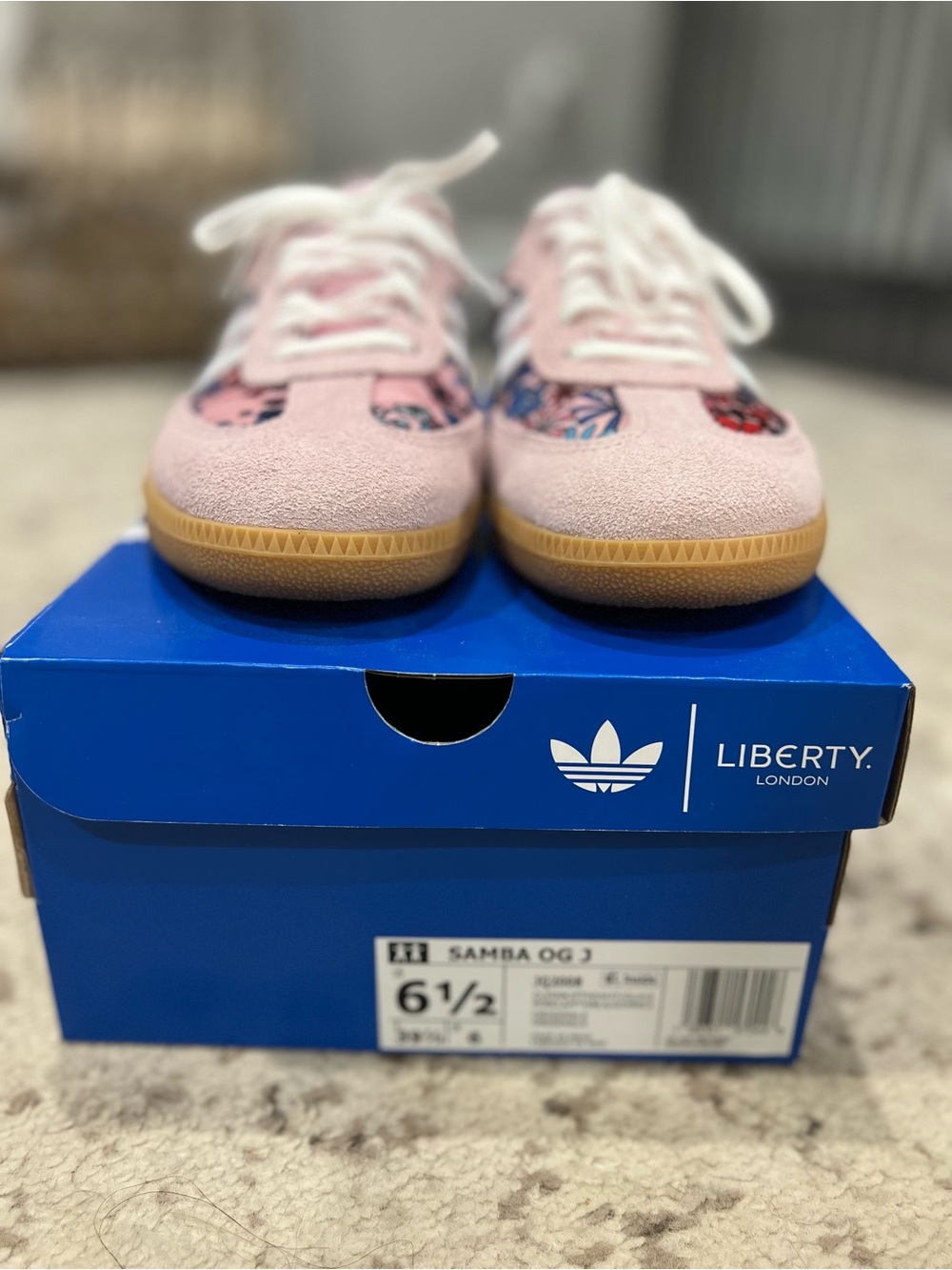 Adidas Liberty London Pink Floral Sneakers - size 8.5 - Picture 5 of 10